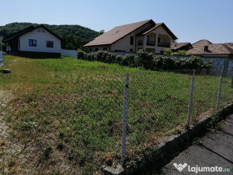 Teren Ramnicu Valcea Str Săliștea Nouă 500 Mp 24 000 Eur