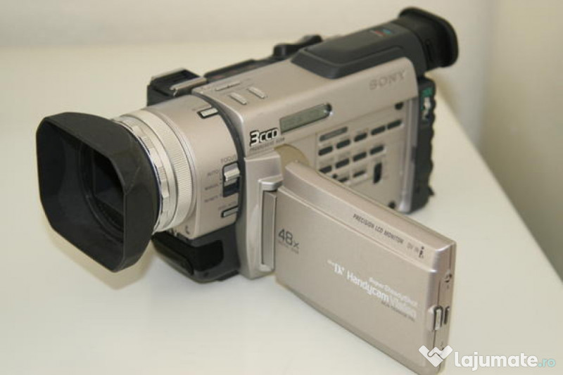 Sony TRV 900, 1.500 lei Lajumate.ro