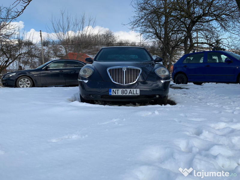 Erasmus university thesis template image