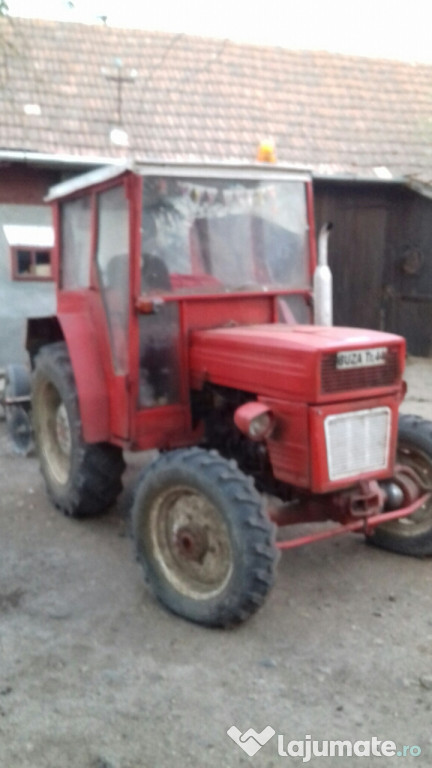 Tractor u 445 4×4