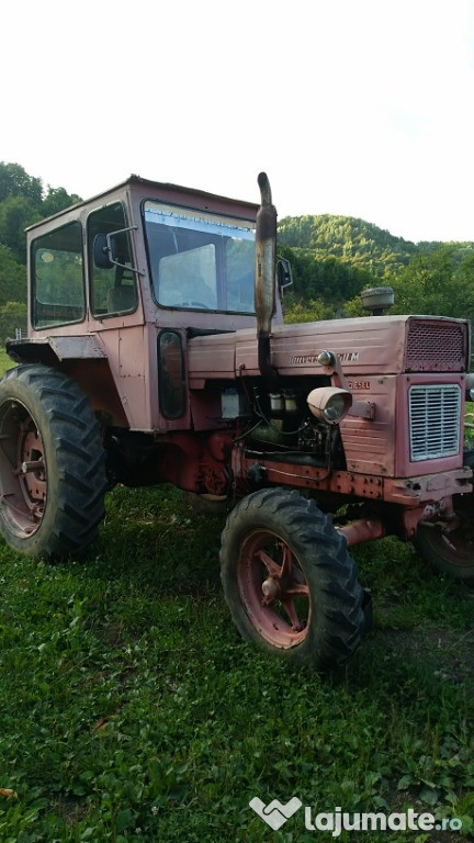 Tractor U 650 Remorca basculabila si axa pt remorca