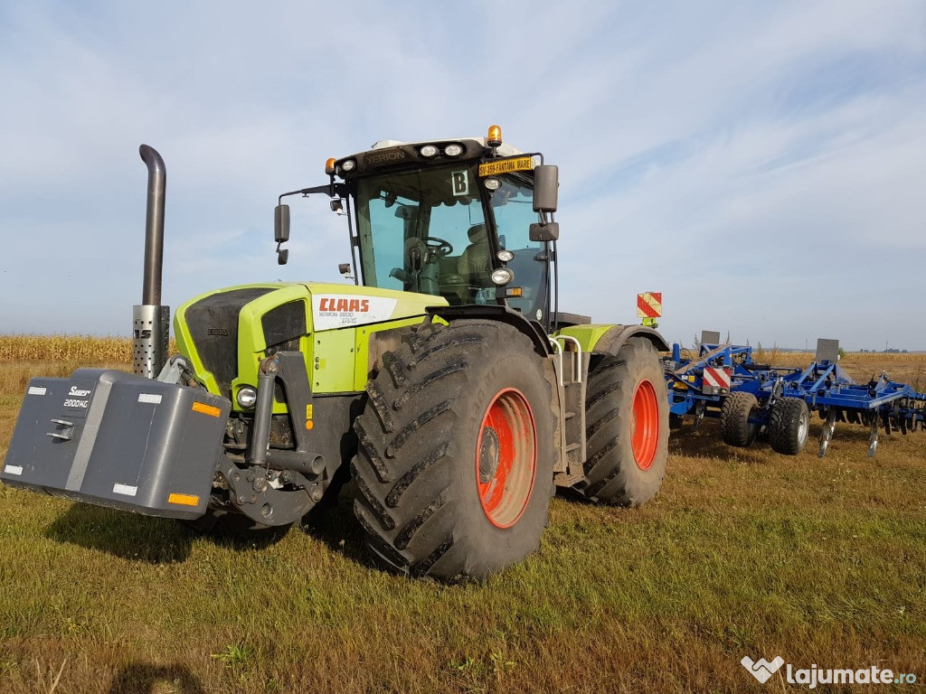 Tractor Claas Xerion din 2012 in stare foarte buna