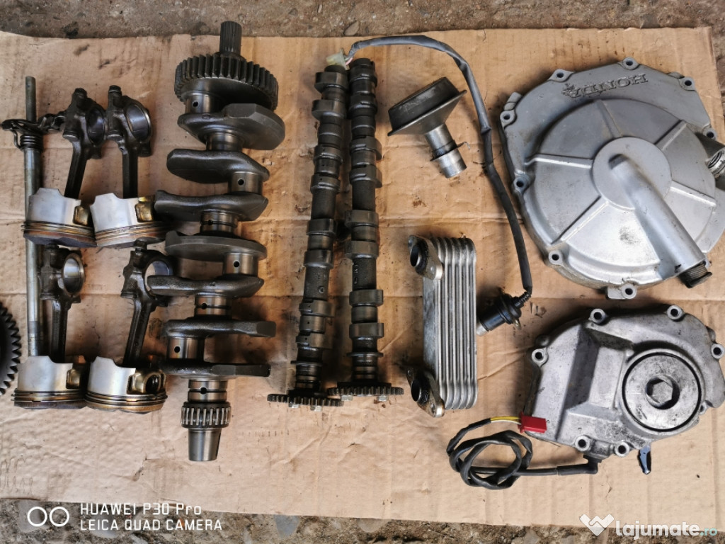 Piese pentru motoare Honda CBR 650cc perfect funcționale