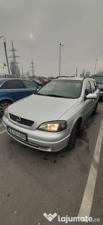 Dezmembrez Opel Astra G