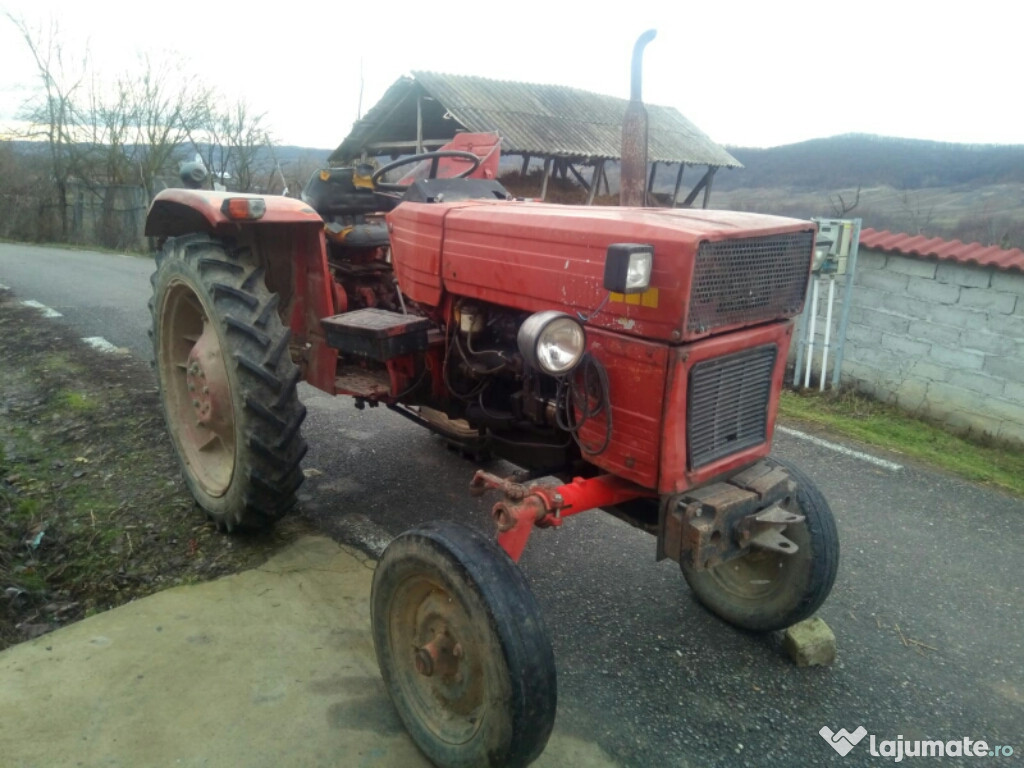 Tractor utb