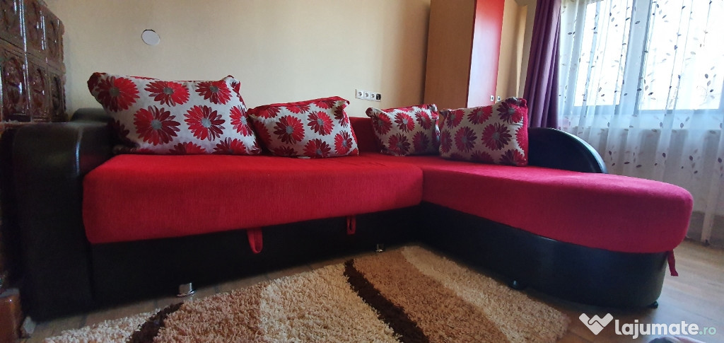 Canapea extensibilă +4 perne cadou