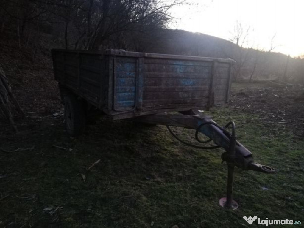 Remorca basculabila