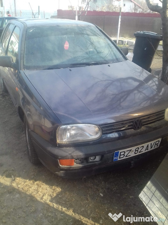 Dezmembrez Golf 3