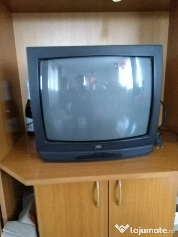 Televizor NEI