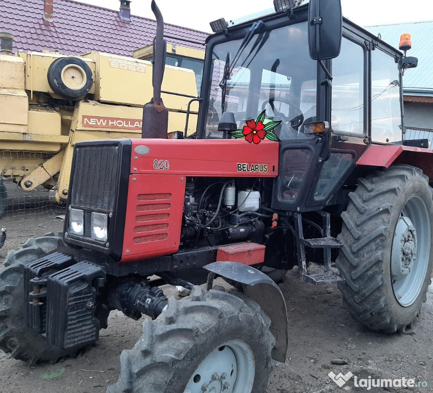 Tractor belarus 820