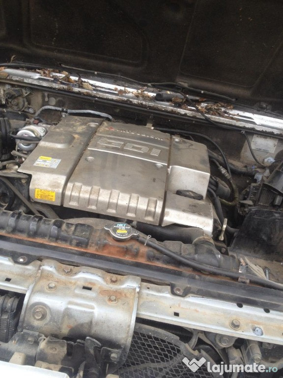 Motor Mitsubishi Pajero