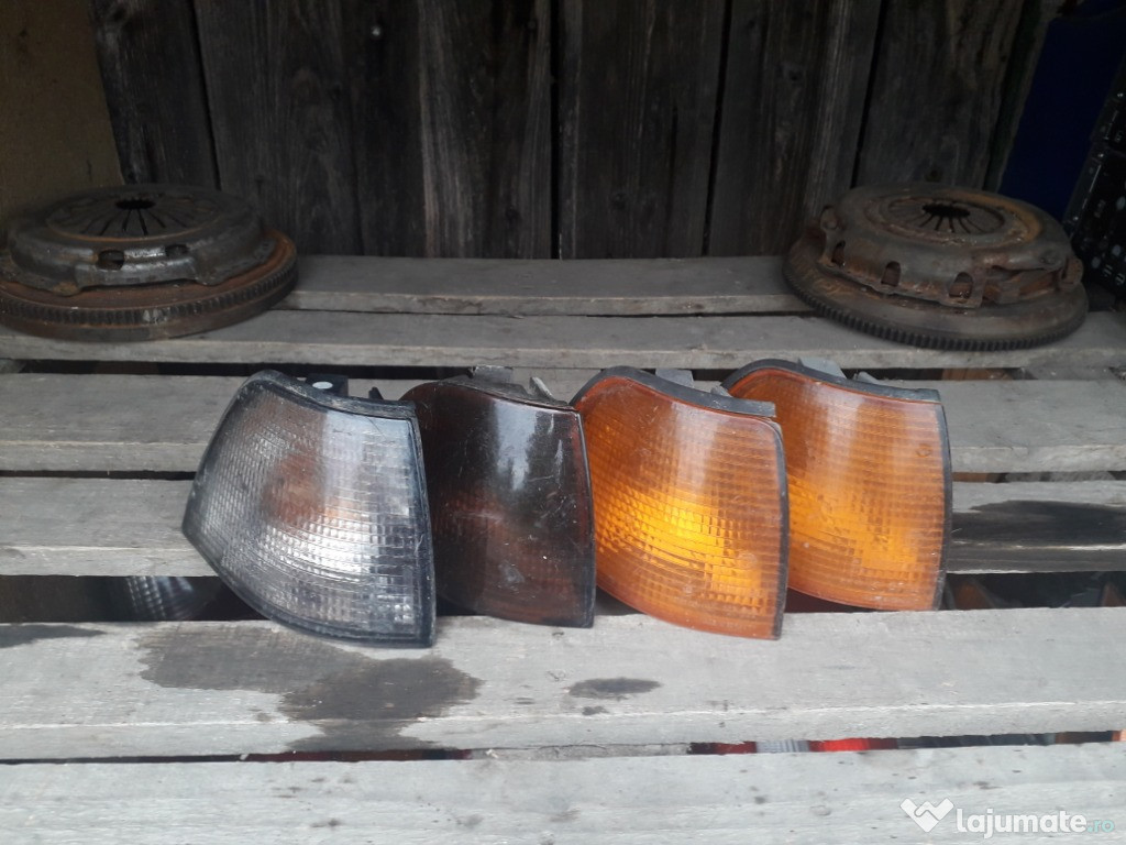 Semnalizare dreapta Bmw seria 3 E36