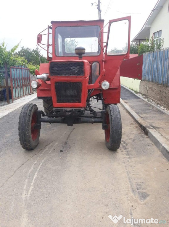 Tractor