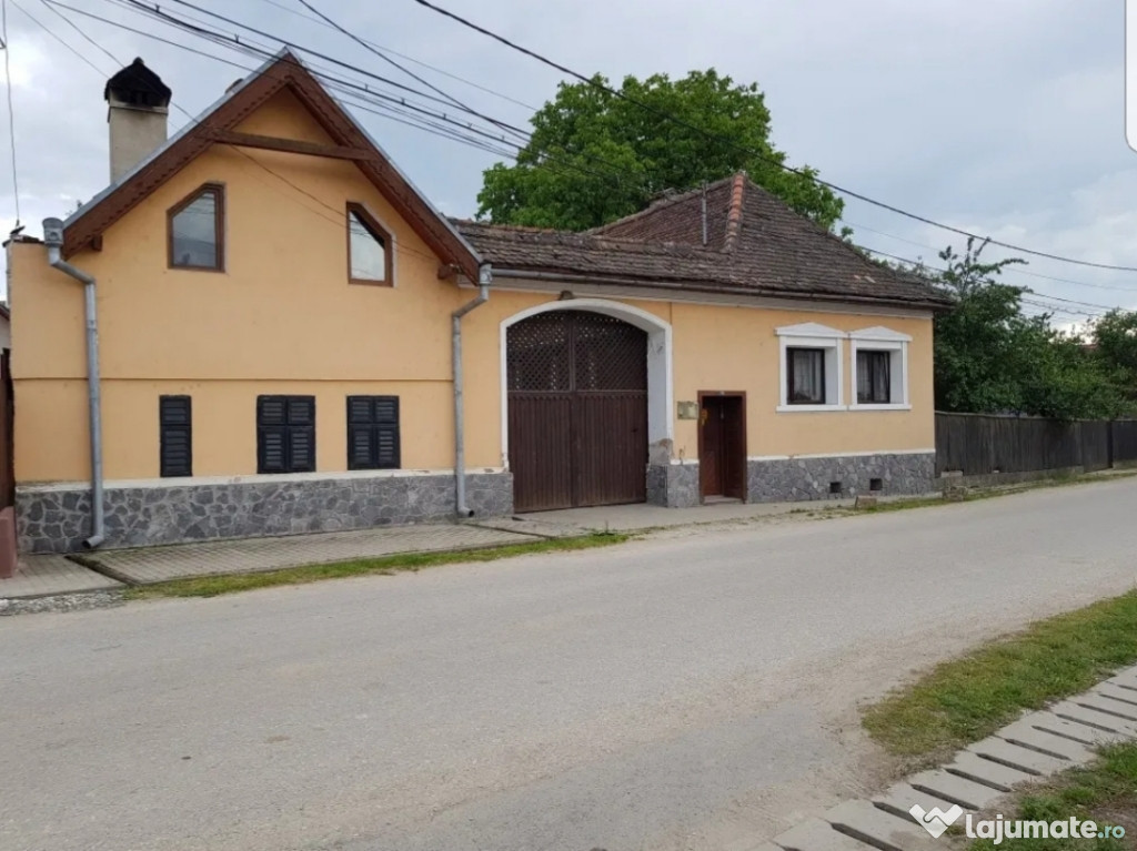 Casa + teren Comana de Sus, jud. Brasov