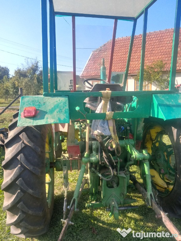 U650 Traktoar cu plug disc si prajitoare