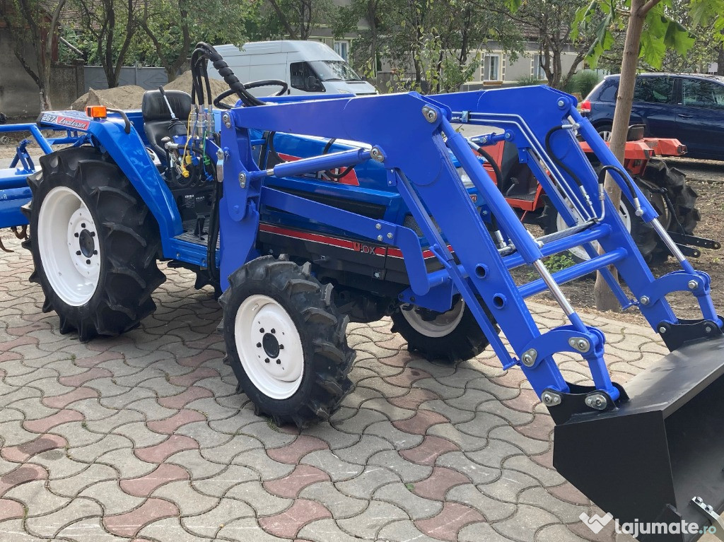 Tractor japonez Iseki LandLeader 267 + CUPA NOUA + freza