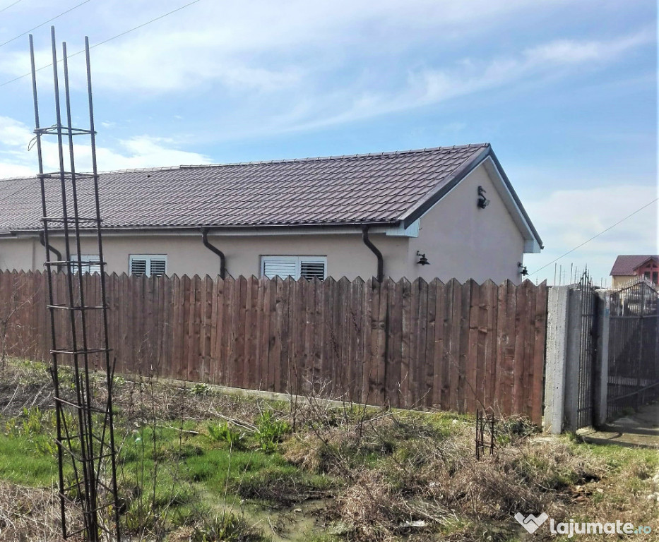 Casa si Teren, Curtisoara, la 10 km de Slatina