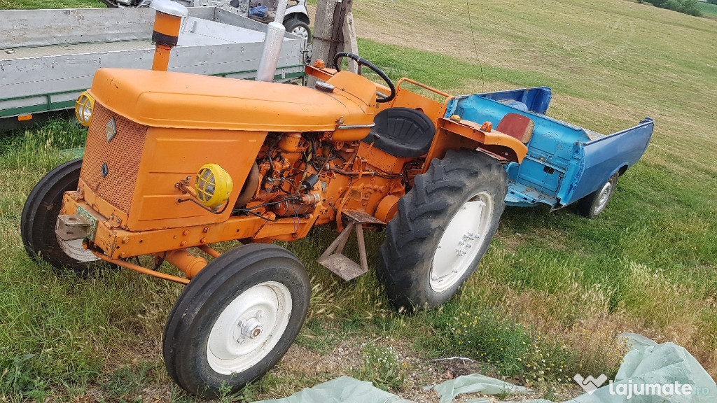 Tractor renault super 5 52 cp
