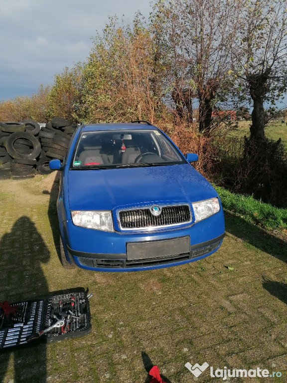 Dezmembrez skoda fabia