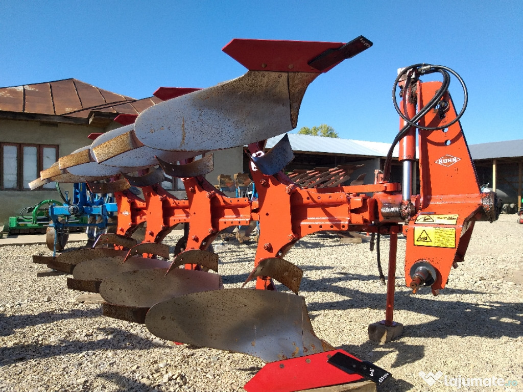 Plug reversibil Kuhn Multimaster 110 cu 4