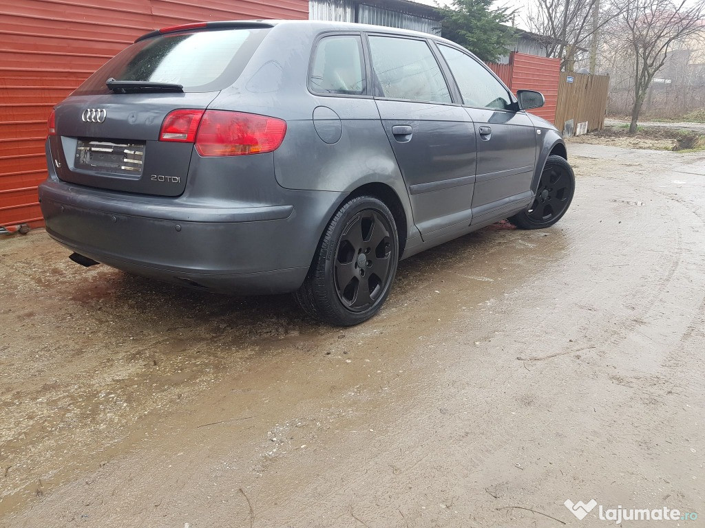 Dezmembrez audi a3 8p
