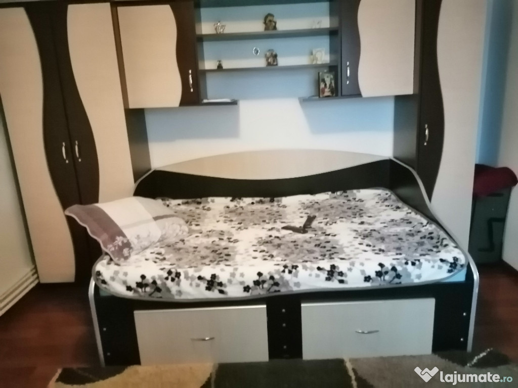 Mobila dormitor copii completa cu tot cu saltea