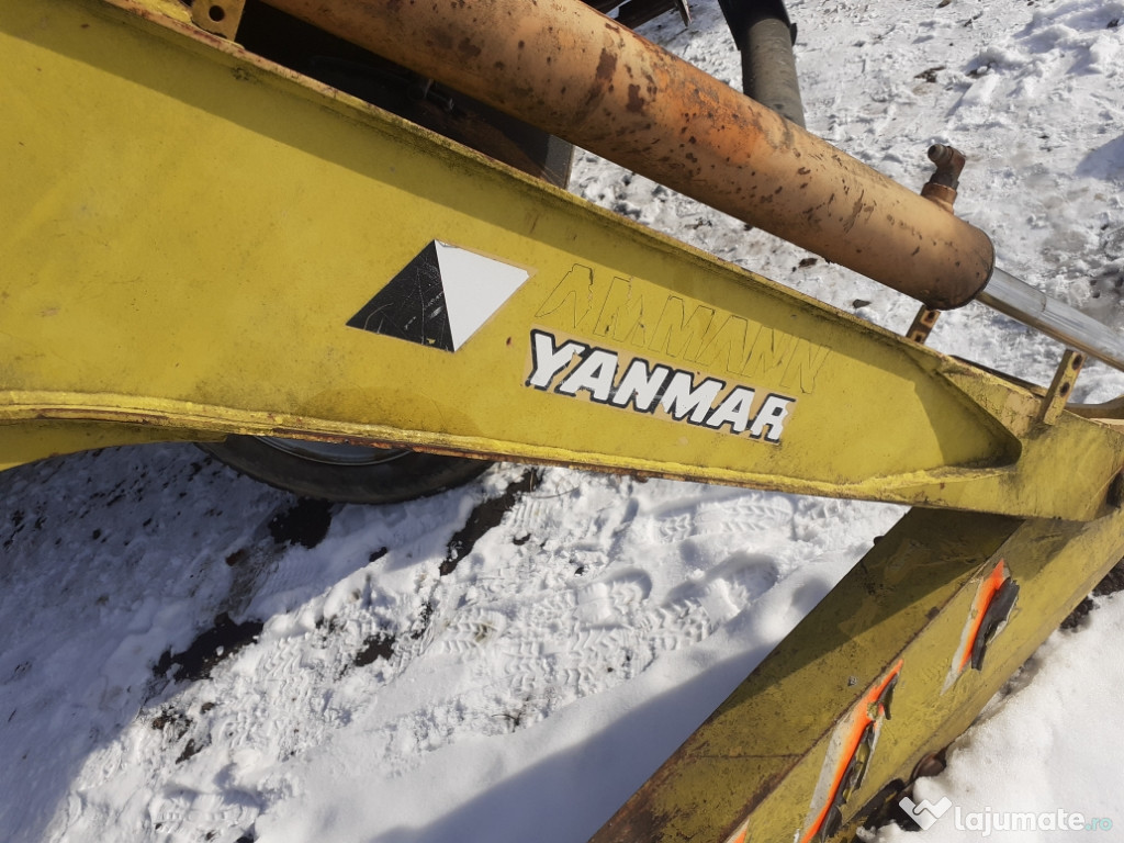 Miniexcavator yamar med 701