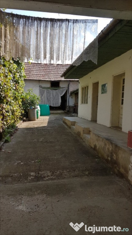 Casa la mehadica