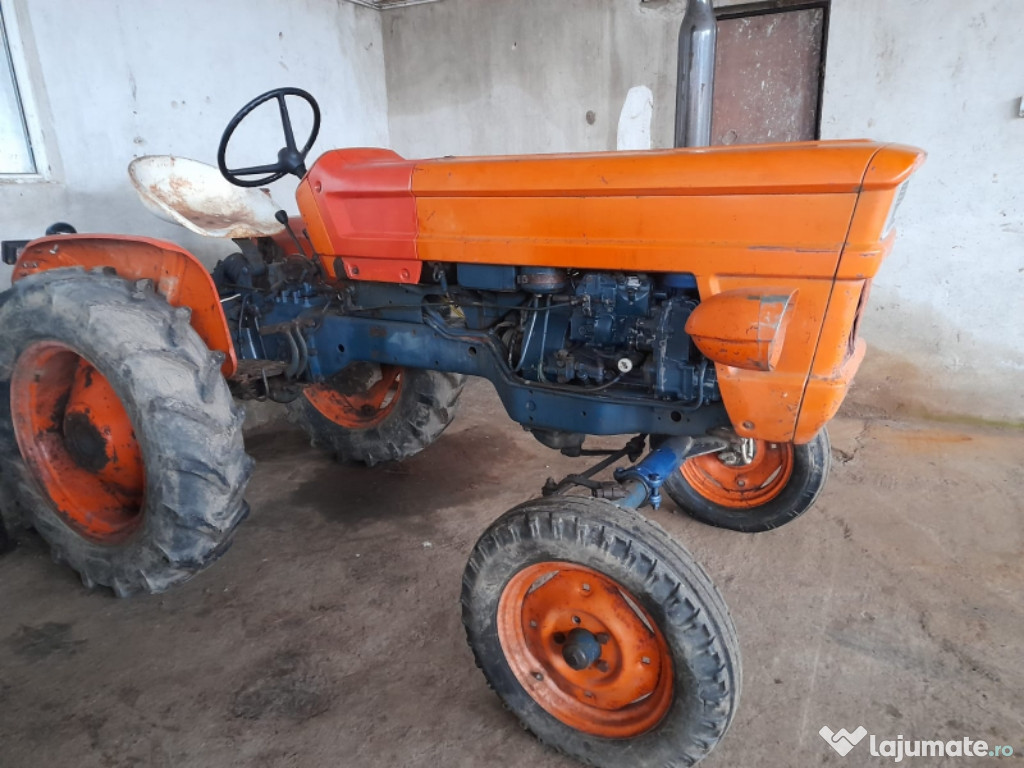 Tractor FIAT 300