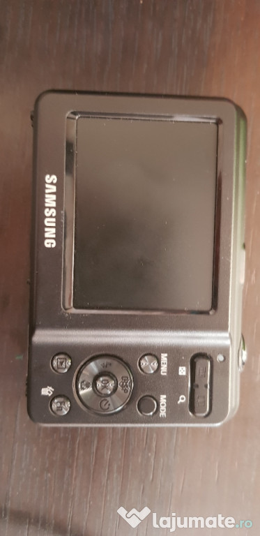 Aparat Foto Samsung ES9 Negru cu husa speciala