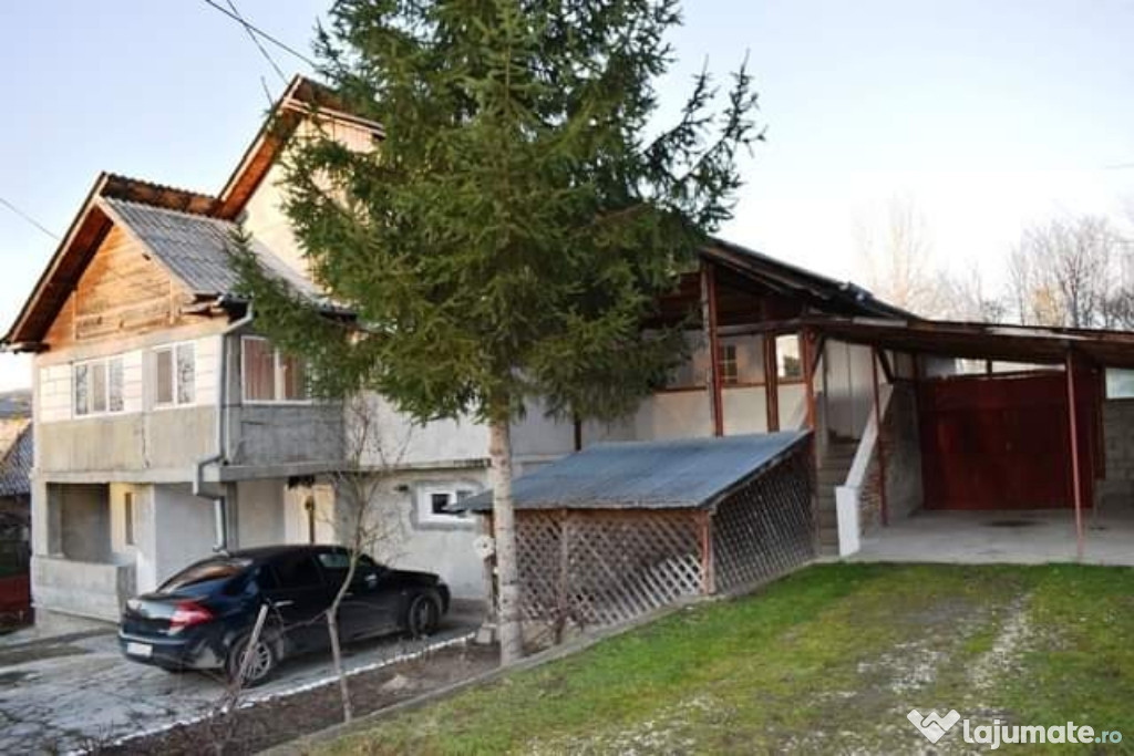 Casa vila Mioveni, Arges