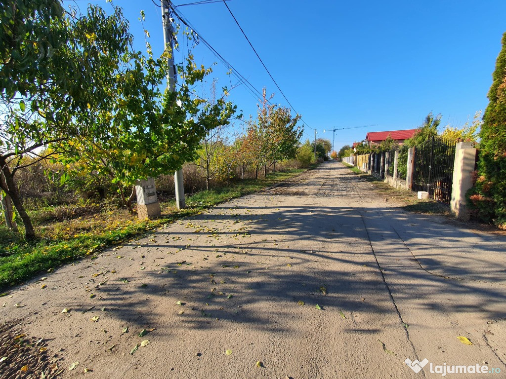 Teren intravilan, 3000 mp, deschidere 60 ml, lângă Stoenești