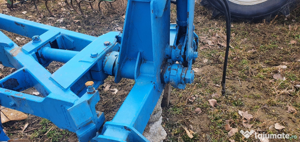 Plug lemken 4 trupite