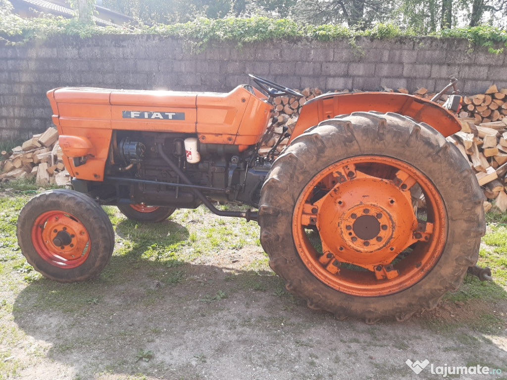 Tractor Fiat 550