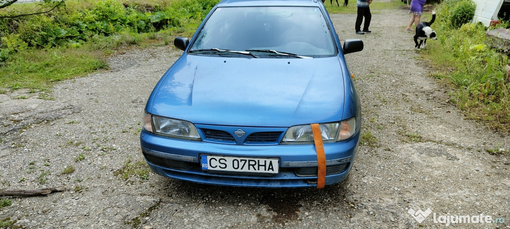 Cînd Nissan almera