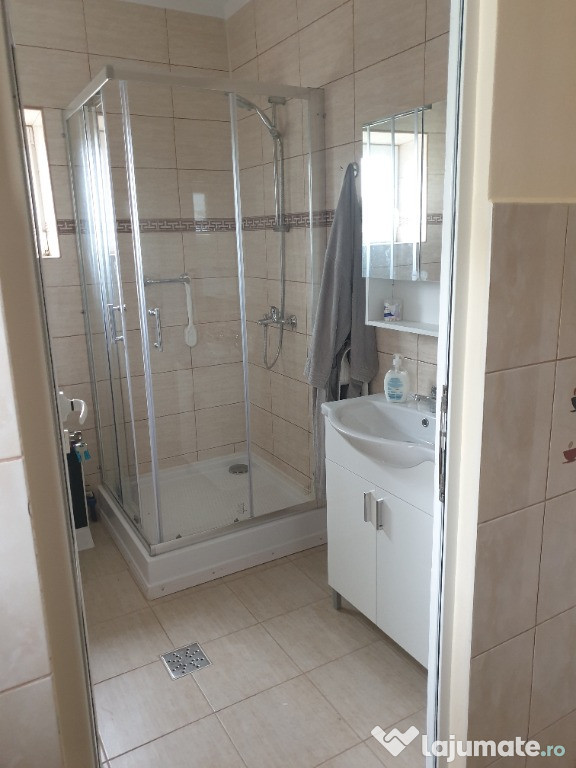 Casa cu teren 6200mp Chilia