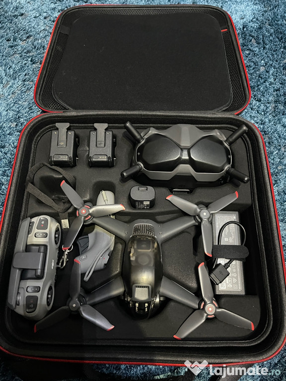 Drona DJI FPV (kit complet)
