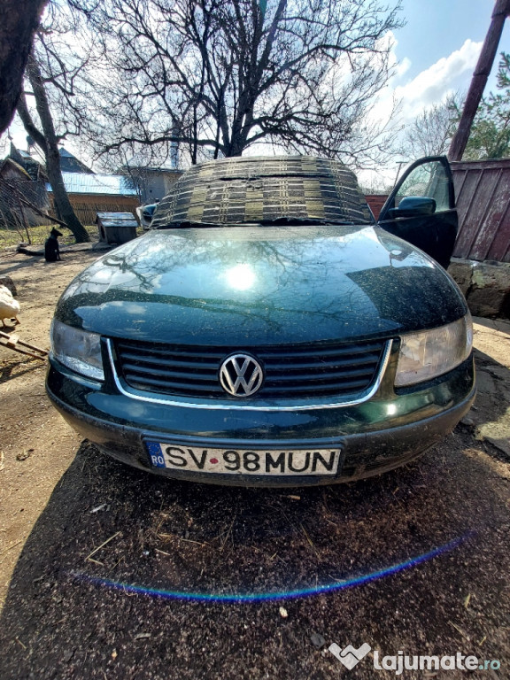 Vând Volkswagen Passat