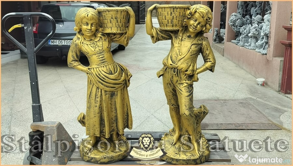Statuete copii cu coșulețe, auriu patinat, model J3,J4.