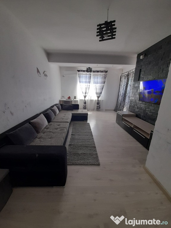 Apartament 2 camere, spatios, metrou Dimitrie Leonida