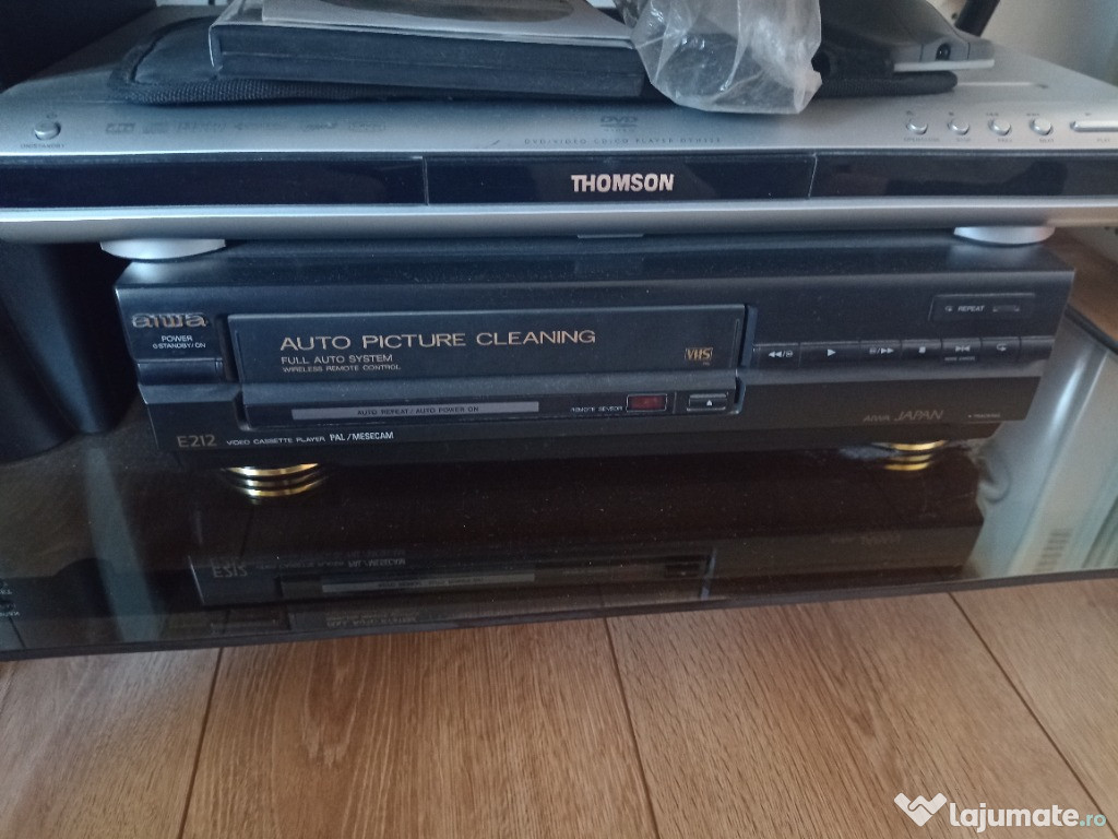 DVD player video recorder Thomson Video player Aiwa