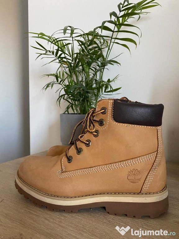 Ghete piele Timberland originale, marime 34, stare foarte buna