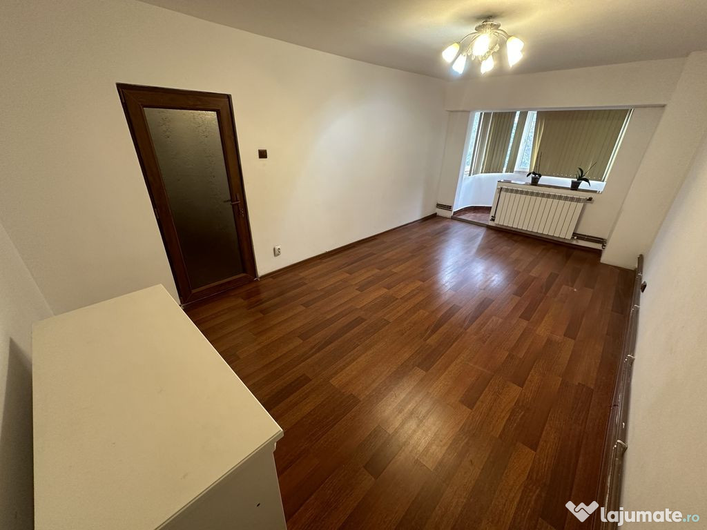 Apartament 3 camere zona Gara