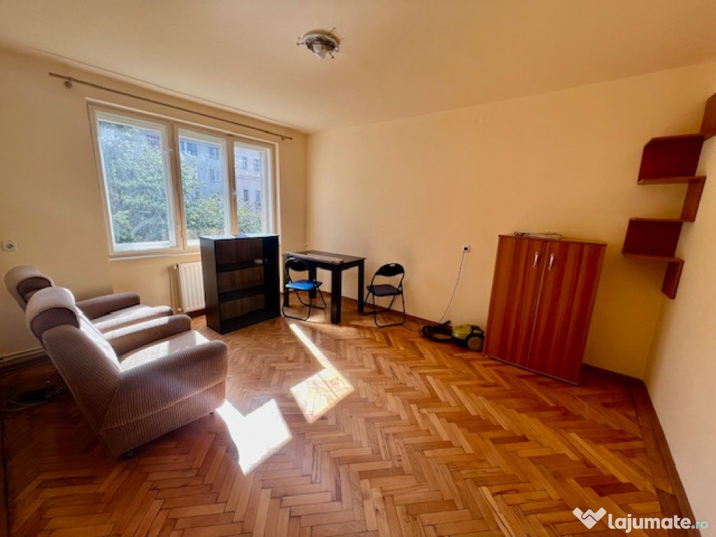 AA/996 De închiriat apartament cu 2 camere în Tg Mureș - Ultracentral