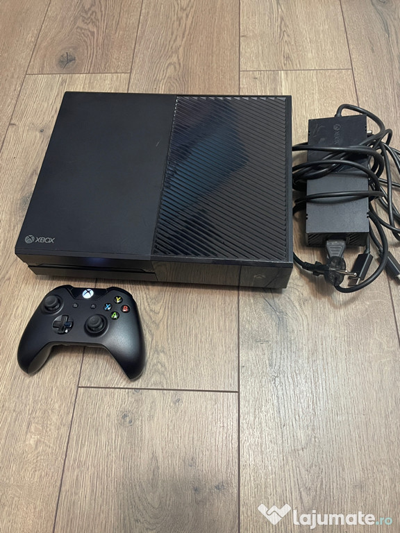 Vând Xbox One 1Tb