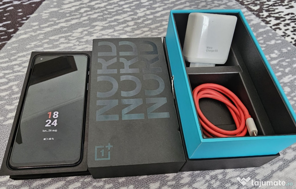 OnePlus Nord 2 varianta de 12GB Ram, 256GB Stocare