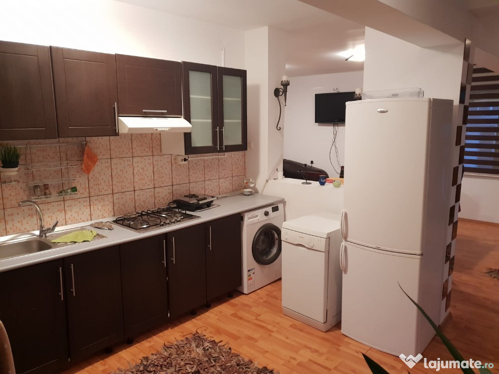 Oferim spre inchiriere casa P+1 in Curtea de Arges