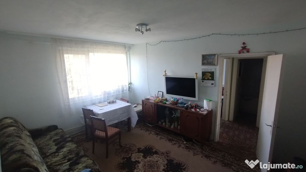 Apartament 4 camere zonă centrală vedere bilaterala / Port