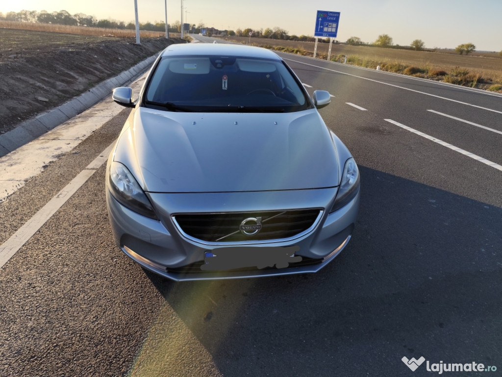 Volvo V40 an fabricație 2013