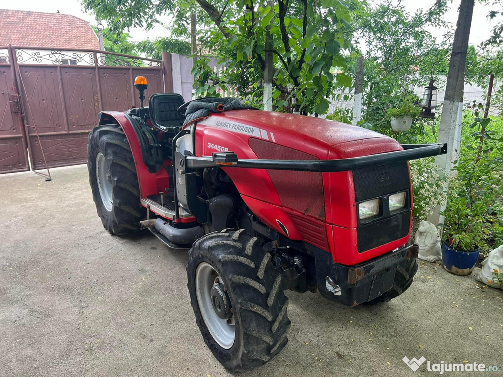 Sau Schimb, Tractor Massey Ferguson